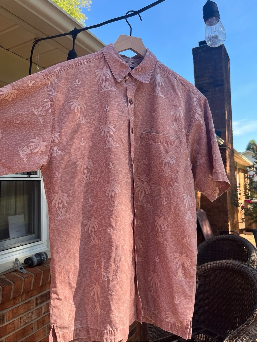 Faded Glory Salmon Pink Short-Sleeve Palm Print Button-Up Shirt